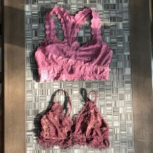 Set of 2 bralettes